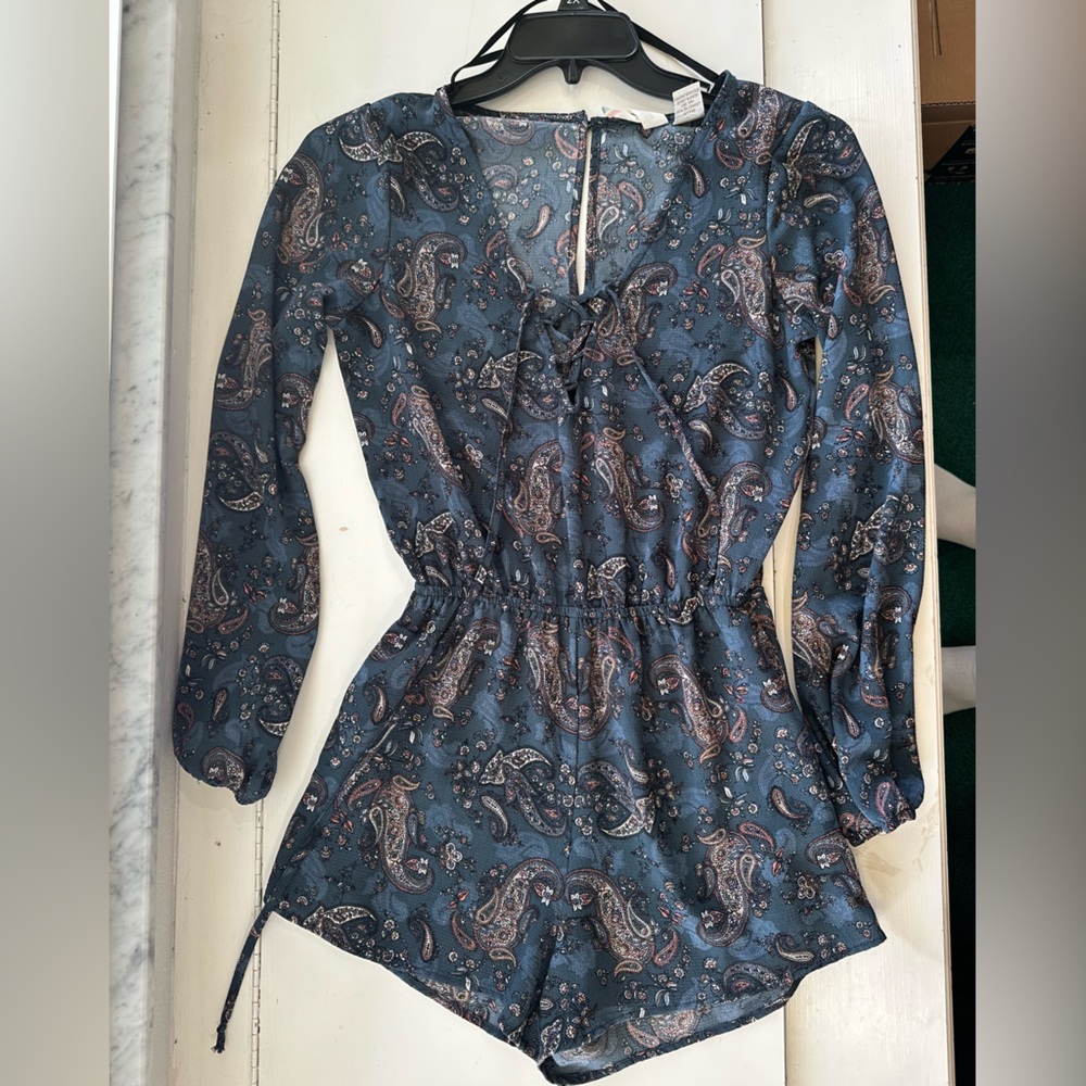 Cute paisley summer romper.